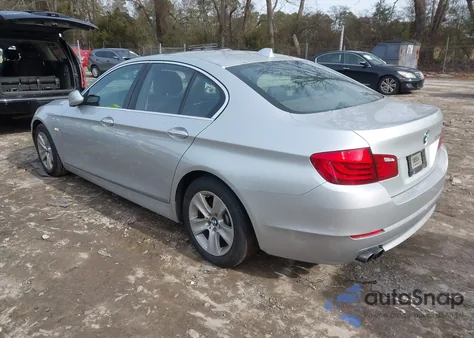 2011 BMW 528I z USA, uszkodzony, nr VIN WBAFR1C56BDS36156